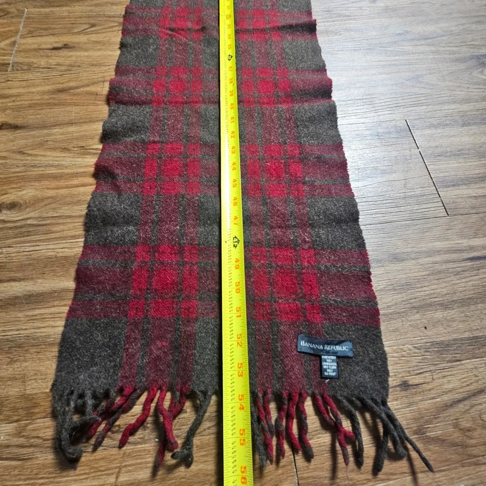 Banana Republic 100% Lambswool Plaid Scarf Fringe Red Made in Italy 90s Grunge